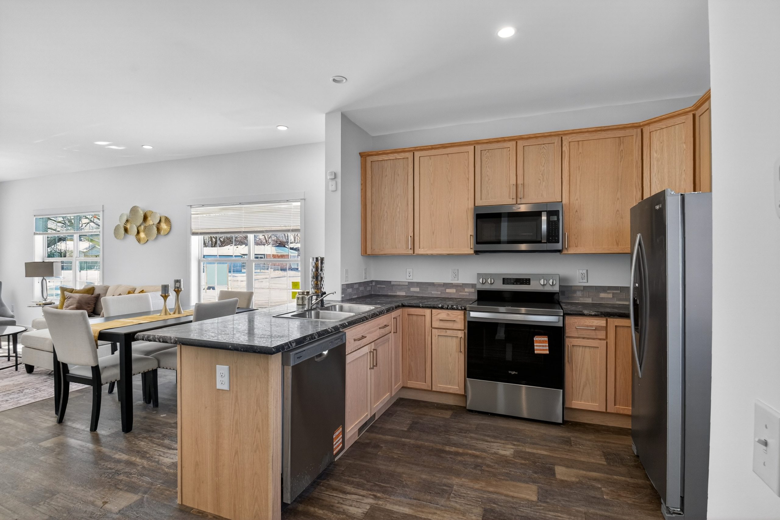 model-q-32348-kitchen3