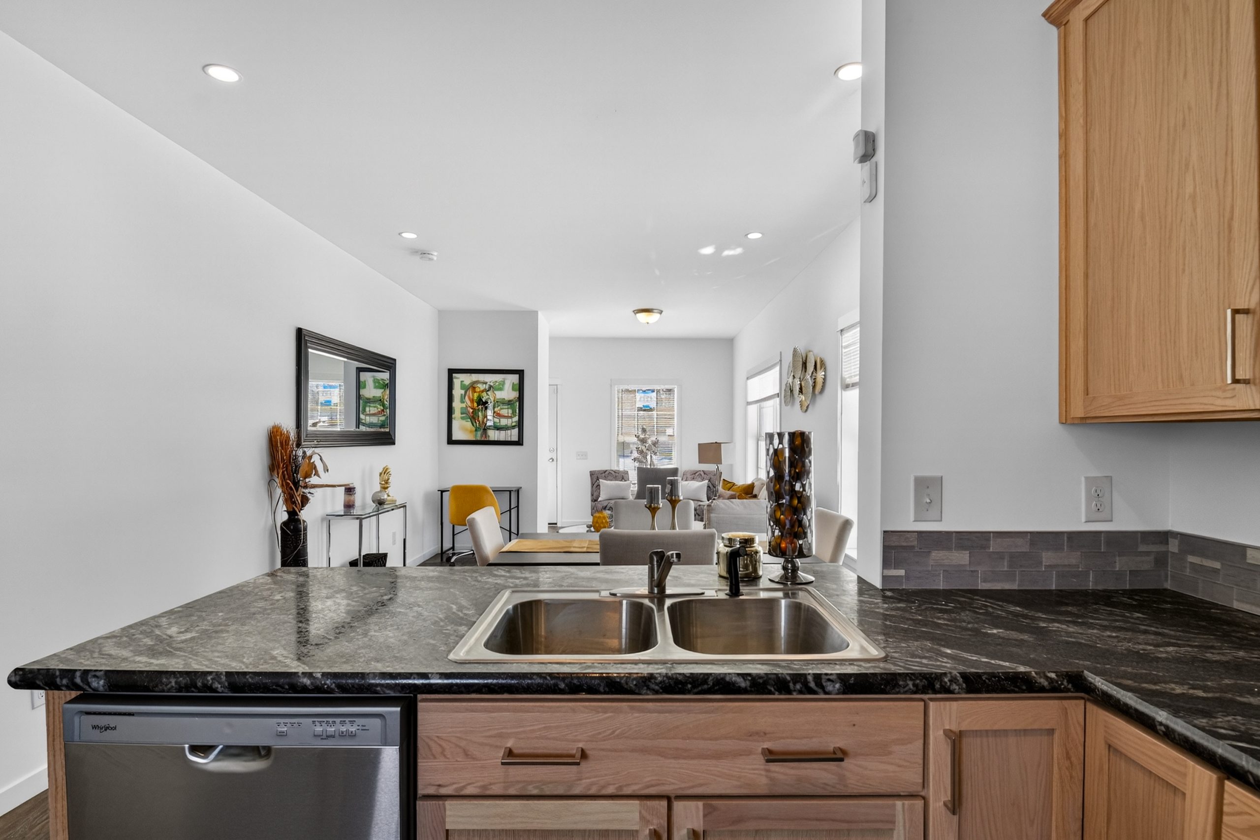 model-q-32348-kitchen4